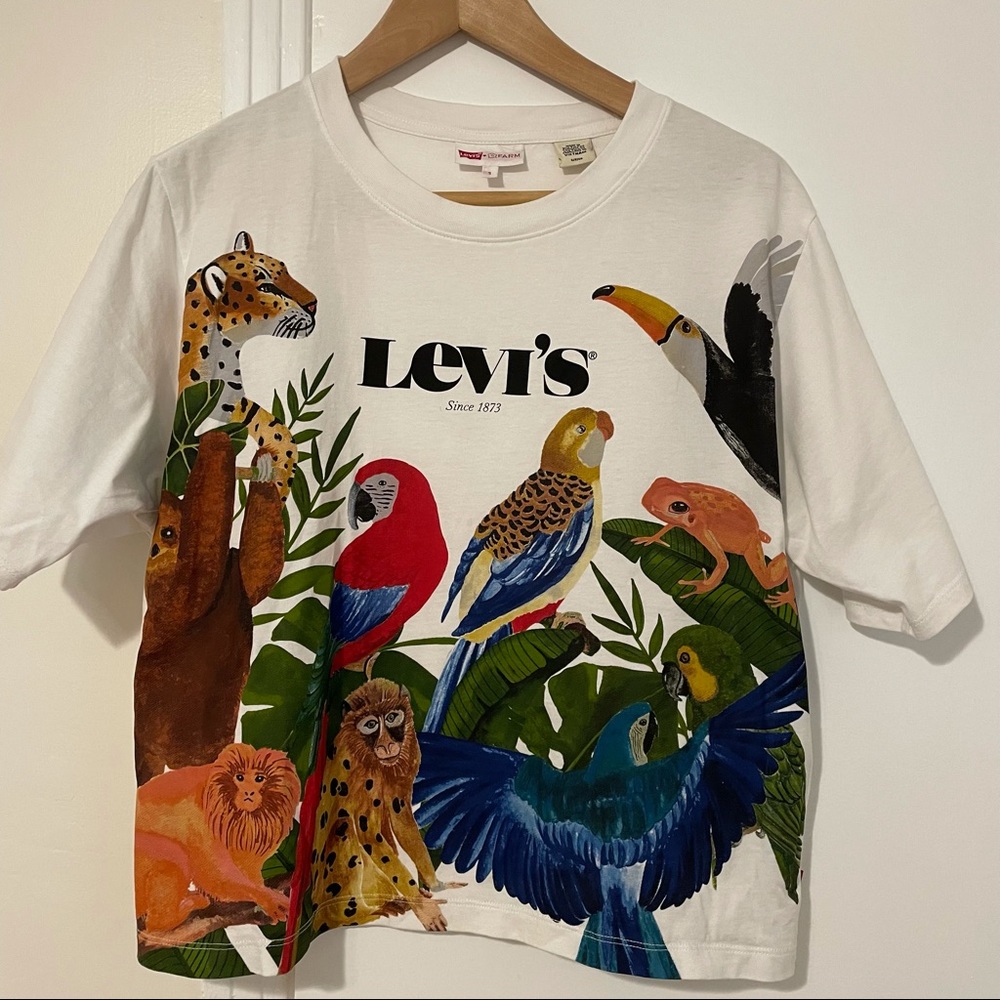 FARM Rio x Levi’s collab tee size small